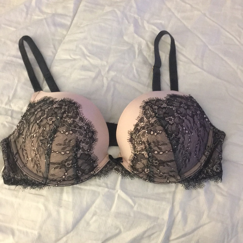 Victoria’s Secret bra